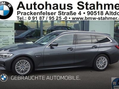 BMW 330e