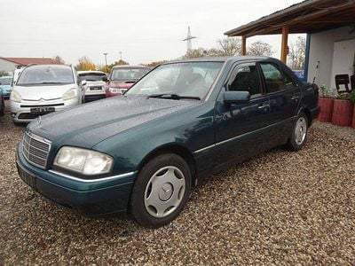 Mercedes C180