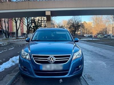 Blau Gebraucht 2011 VW Tiguan SUV | 8.500 € (Fairer Preis)