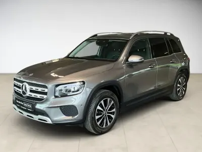 Gebraucht Mercedes GLB200 Style 150 PS (110 kW) 2023 Metalliclack mountaingrau (metallic) SUV
