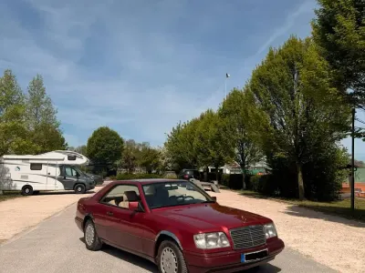 Brugt Mercedes E320 220 HK (161 kW) 1994 Rød Coupe