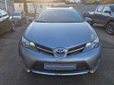 Toyota Auris Hybrid