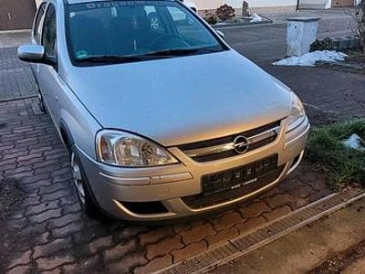 Silber Gebraucht 2004 Opel Corsa Kleinwagen | 500 € (Guter Preis)