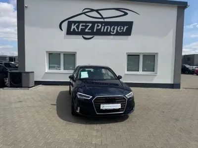 Gebraucht Audi A3 Sport 116 PS (85 kW) 2016 Grün Limousine