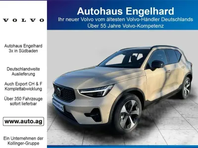 Gebraucht Volvo XC40 Plus 197 PS (144 kW) 2026 Sand dune / metallic SUV