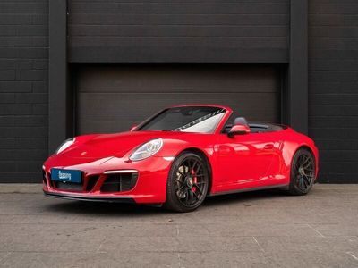 Porsche 911 Carrera 4 GTS