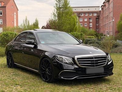 Usata Mercedes E220 Sport 194 CV (142 kW) 2017 Nero Berlina