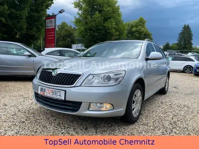 Gebraucht Skoda Octavia Ambiente 122 PS (89 kW) 2010 Silber Kombi