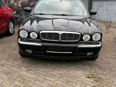 Usata Jaguar XJ8 258 CV (189 kW) 2004 Nero Berlina