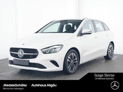 Gebraucht Mercedes B200 Progressive 163 PS (119 kW) 2024 Unilack polarweiß Van / Kleinbus