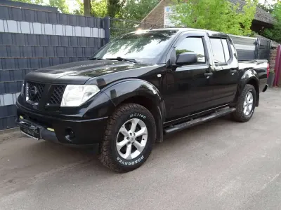 Gebraucht Nissan Navara SE 171 PS (125 kW) 2007 Black (m) Pickup