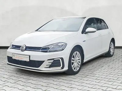 Gebraucht VW Golf VII GTE 150 PS (110 kW) 2017 Weiß Limousine