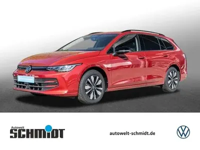 Gebraucht VW Golf VIII Goal 150 PS (110 kW) 2025 Kings red metallic Kombi