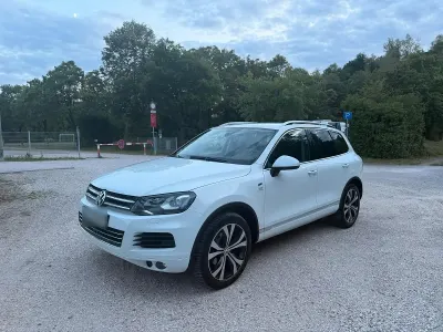 Gebraucht VW Touareg R-line 245 PS (180 kW) 2014 Weiß SUV