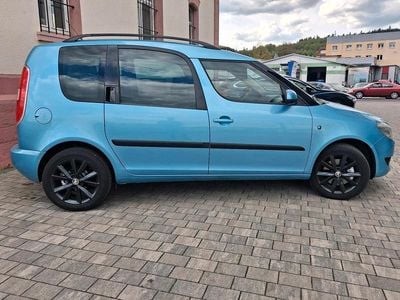 Usata Skoda Roomster 75 CV (55 kW) 2015 Blu Monovolume