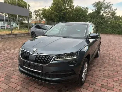Gebraucht Skoda Karoq Drive 116 PS (85 kW) 2021 Grau SUV