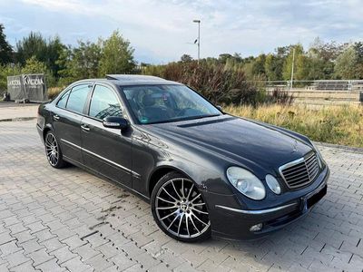 Mercedes E270