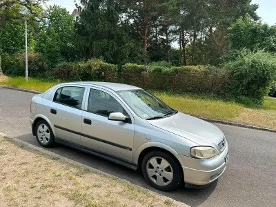 Gebraucht Opel Astra 110 PS (80 kW) 2002 Grau Limousine