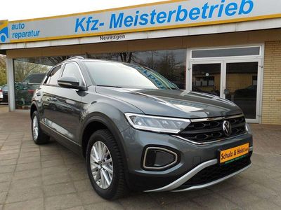 Second-hand VW T-Roc Life 150 CP (110 kW) 2025 Gri SUV