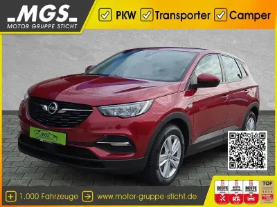 Second-hand Opel Grandland X Edition 224 CP (164 kW) 2021 Roșu SUV