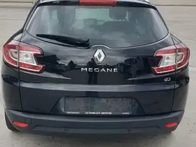 Gebraucht Renault Mégane III Bose Edition 110 PS (80 kW) 2011 Schwarz Limousine