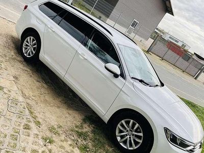 Usata VW Passat 150 CV (110 kW) 2016 Berlina