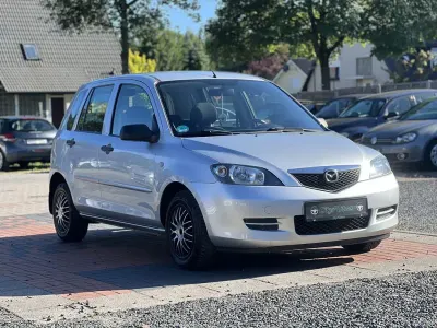 Gebraucht Mazda 2 75 PS (55 kW) 2005 Silber Kleinwagen