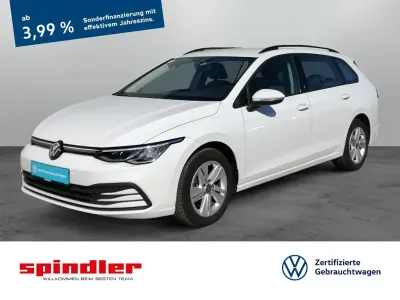 Gebraucht VW Golf VIII Life 150 PS (110 kW) 2023 Pure white Kombi