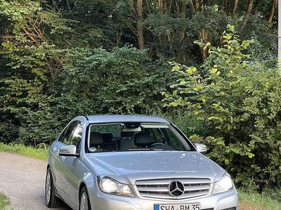 Gebraucht Mercedes C180 Avantgarde 156 PS (114 kW) 2011 Silber Limousine