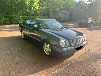 Gebraucht Mercedes E420 279 PS (205 kW) 1996 Limousine