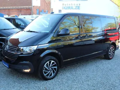 Second-hand VW Caravelle 150 CP (110 kW) 2022 Negru Van