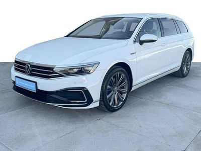Gebraucht VW Passat GTE 218 PS (160 kW) 2021 Pure white Kombi