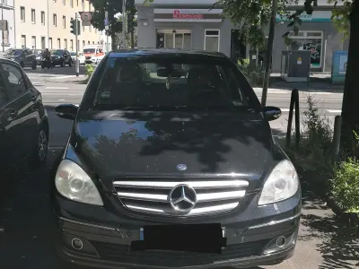Gebraucht Mercedes B170 116 PS (85 kW) 2006 Schwarz Van / Kleinbus