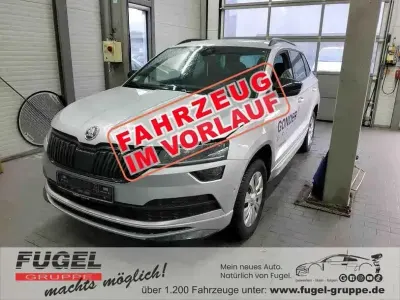 Używany Skoda Karoq SportLine 150 KM (110 kW) 2021 Srebrny SUV
