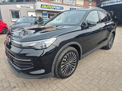 Gebraucht VW Tiguan Goal 150 PS (110 kW) 2025 Schwarz SUV