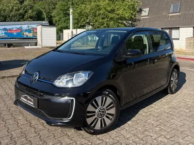 Gebraucht VW e-up! Style 61 kW (83 PS) 2022 Schwarz Kleinwagen