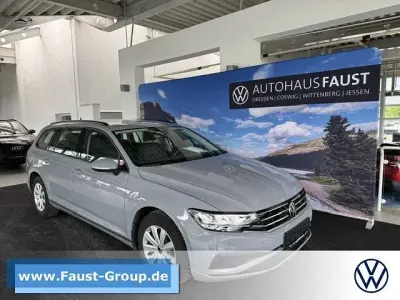 Używany VW Passat 150 KM (110 kW) 2023 Szary Kombi