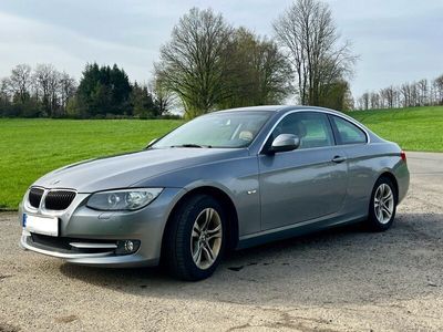 gebraucht BMW 320 i Coupé, 1. Hand, EZ 05.2011, TÜV NEU