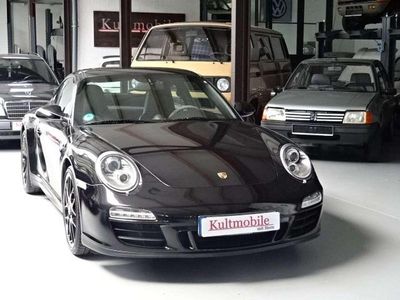 Porsche 911 Carrera GTS