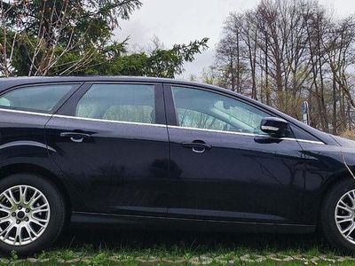 Gebraucht Ford Focus Trend 116 PS (85 kW) 2011 Schwarz Kombi