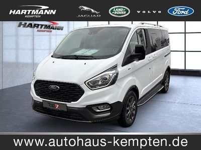 Usata Ford Tourneo Active 185 CV (136 kW) 2022 Bianco Monovolume