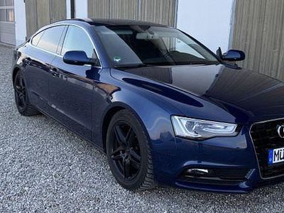 Gebraucht Audi A5 Sportback Performance 177 PS (130 kW) 2016 Blau Kleinwagen