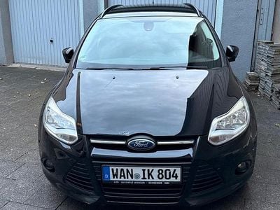 Usata Ford Focus 125 CV (91 kW) 2014 Nero Station wagon
