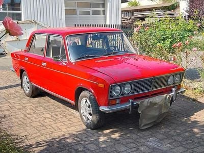 Gebraucht Lada 2103 55 PS (40 kW) 1975 Rot Limousine