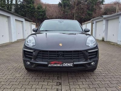 Tiefschwarzmetallic Gebraucht 2015 Porsche Macan S SUV | 23.799 € (Fairer Preis)