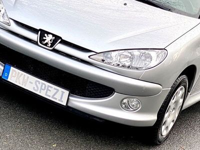 gebraucht Peugeot 206 1.4 KLIMA ZV TEMPOMAT ERST 69.000 TKM 1 HAND