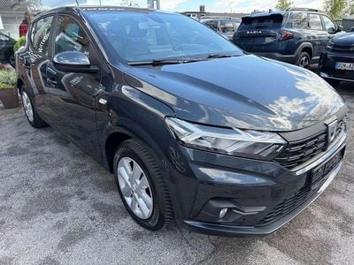 Second-hand Dacia Sandero Comfort 101 CP (74 kW) 2022 Gri Hatchback