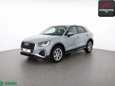 Gebraucht Audi Q2 S-Line 150 PS (110 kW) 2024 Grau SUV