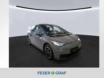 Gebraucht VW ID.3 Pro Performance 150 kW (204 PS) 2023 Mondsteingrau schwarz Kleinwagen