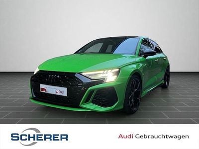 Gebraucht Audi RS3 Sportback Ambiente 400 PS (294 kW) 2022 Kyalamigrün Kleinwagen